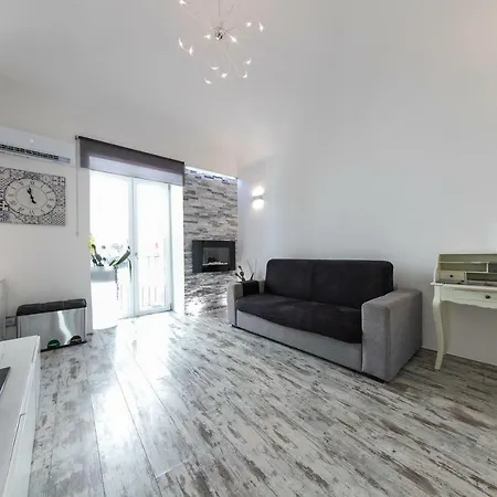 Amuri Apartment *